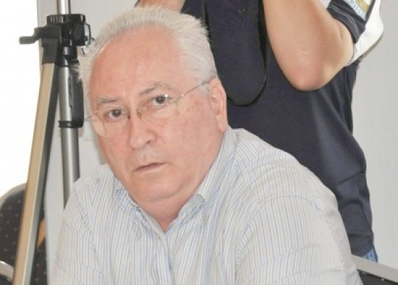 Puiu Haşotti, către un jurnalist: 